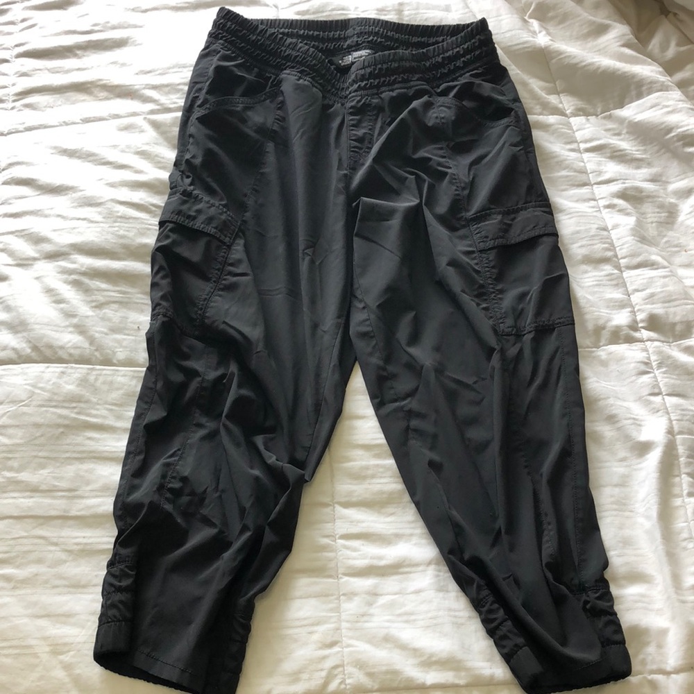 The North Face Capri Hiking Active Pants Size 2